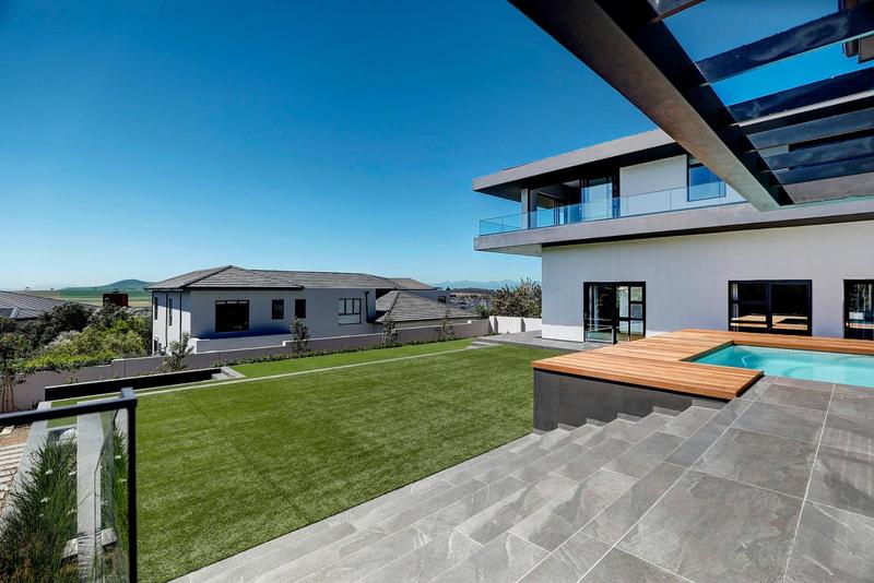 4 Bedroom Property for Sale in Clara Anna Fontein Western Cape